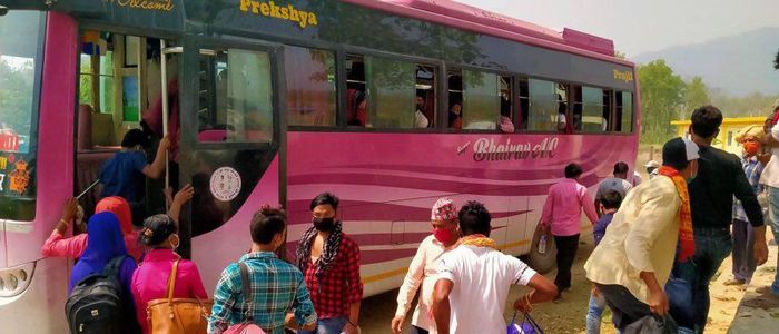 सार्वजनिक सवारी साधनमा यात्रु ठगिँदै