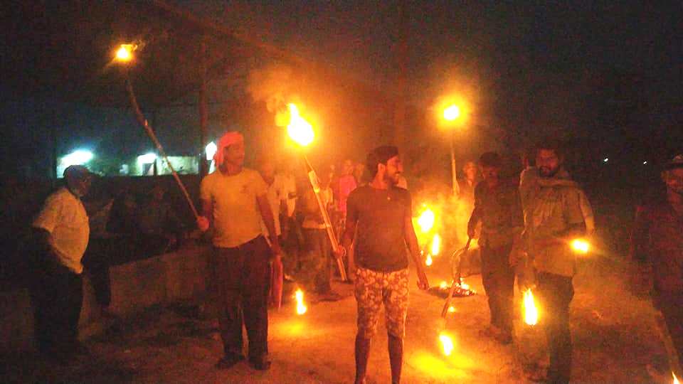 सप्तरीको गाउँ गाउँमा मशाल जुलुस प्रदर्शन : जनमत पार्टी (तस्विरहरु)