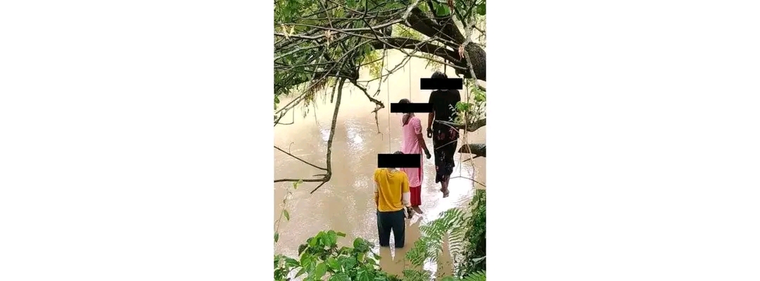 तीन किशोरी एउटै रुखमा झुन्डिएको अवस्थामा मृत फेला, सिङ्गो गाउँ शोकमा डुब्यो