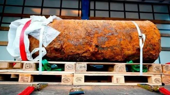 पोल्याण्डमा भेटियो विश्वयुद्ध ताकाको २५० केजीको बम